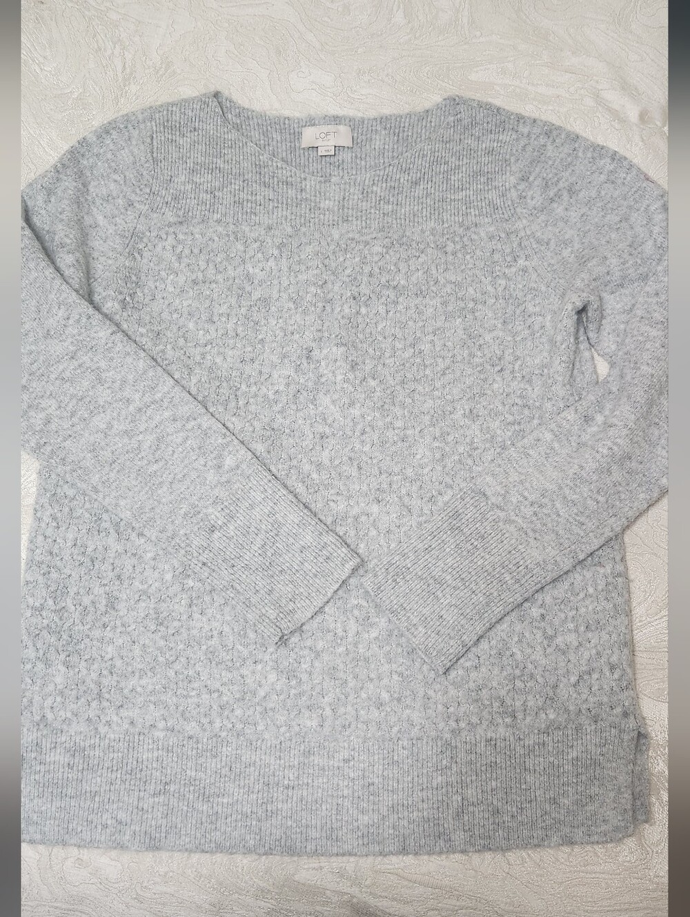 Light Gray, Light Weight, Textured LOFT Outlet Sweat Size L